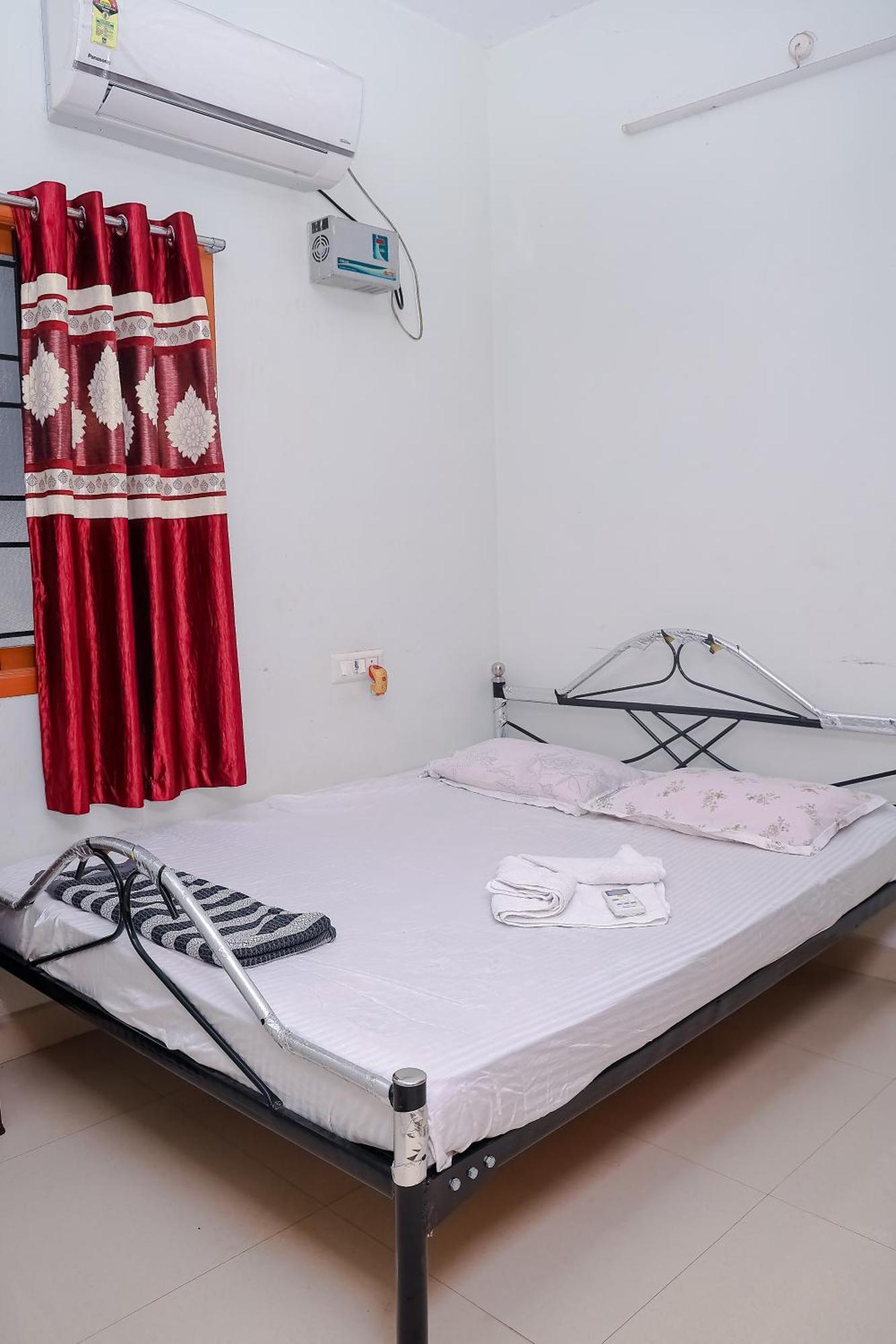 Fiona Homestay Chennai Esterno foto